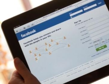 Facebook tablet